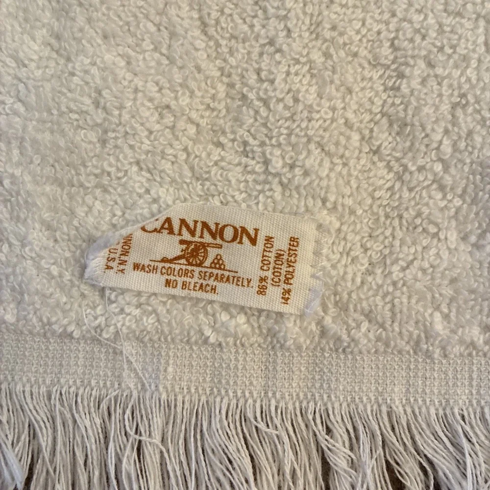 VTG Cannon Monogrammed Initial K Finger Tip Towel Lot Of 3 White With Gold